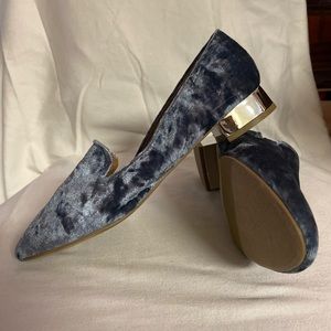 Blue velvet flat shoes size 10
